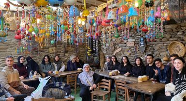 Büyükşehir'den üniversite öğrencilerine Tire gezisi