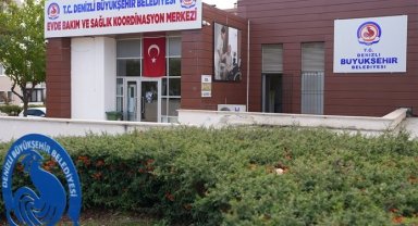 Denizli'de evde bakım ve sağlık hizmetleri gönüllere dokunuyor
