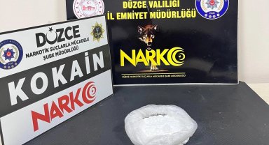 Düzce'de uyuşturucu kuryesine tutuklama!
