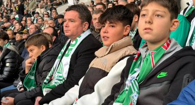 Erkan Aydın Bursaspor coşkusunu çocuklarla yaşadı