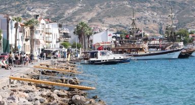 Foça Belediyesi 2025'te altyapı ve kent estetiğini güçlendirdi