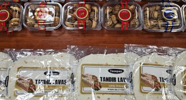 Gölcük Zabıtası tarihi geçmiş ürünlere el koydu