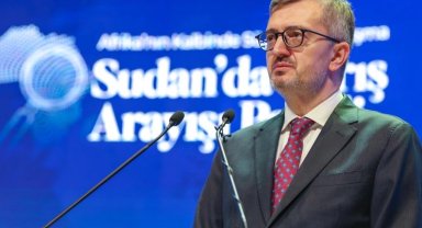 İletişim Başkanı Duran: Sudan'daki insani felaket insanlığın ortak vicdanını yaralıyor