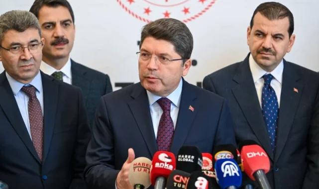 'İmralı'ya villa yapılıyor' iddiasına Bakan Tunç'tan net yalanlama