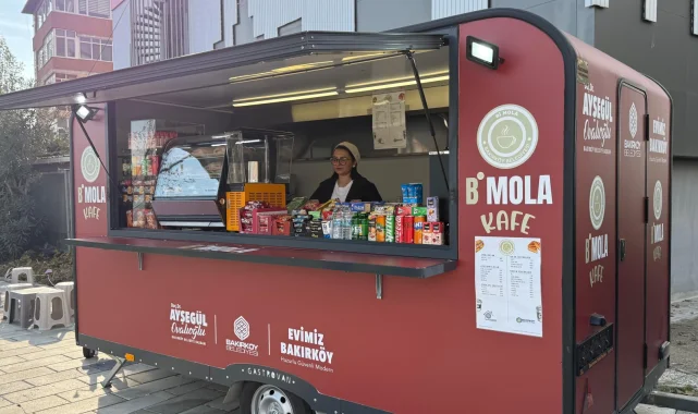 İstanbul Bakırköy'de B'Mola Karavan Kafe hizmete açıldı