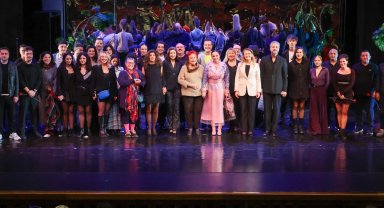 İstanbul Bakırköy'de "Çirkin" galası