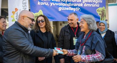 İzmir Bornova kırsalında 55 can sahiplendirildi