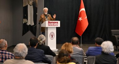 İzmir Bornova'da Kent Söyleşileri'nde şiir rüzgârı