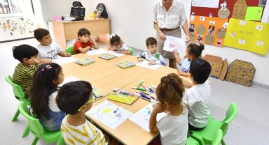 İzmir'de sosyal hizmetler genişliyor