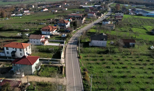 Kırsalda ulaşım Kocaeli Büyükşehir'le yol alıyor