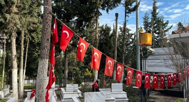 Kocaeli Gebze Şehitliği'nde kapsamlı bakım ve peyzaj çalışması