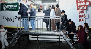 Konya Karatay'da sahlep geleneği bu yıl da sürüyor