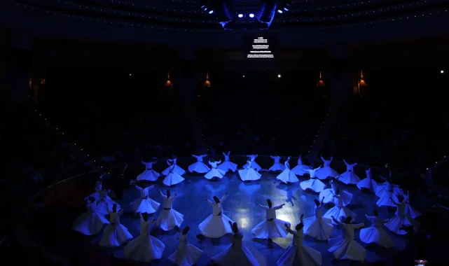Konya'da Mevlana anma törenleri "Huzur Vakti" temasıyla başladı