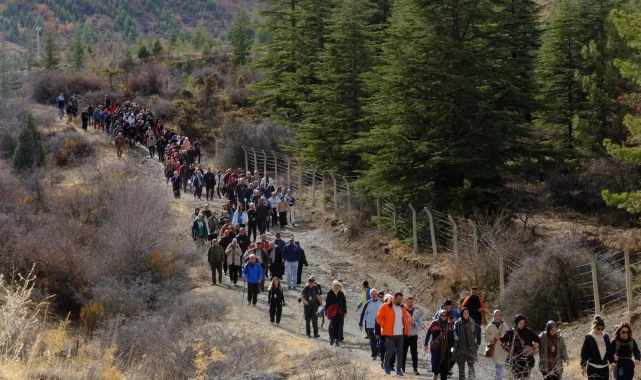 "Konya'da Yürüyoruz" yeni rotalarla devam ediyor