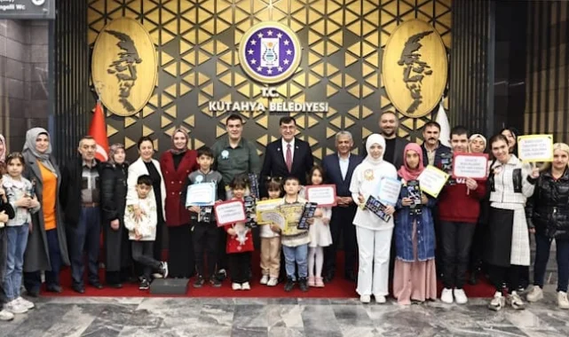 Kütahya'da Başkan Kahveci, özel öğrencileri ağırladı