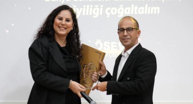 LÖSEV'den İGFA'ya Yılın Basın Gönüllüsü plaketi