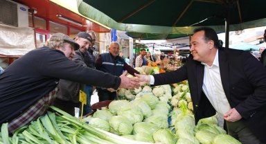 Manisa Büyükşehir'den Karaköy Pazarı ziyareti