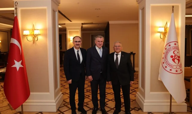 Memduh Büyükkılıç'tan 'Ankara' çıkarması