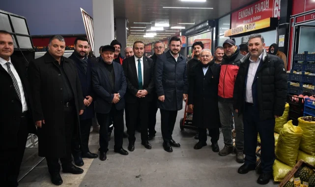 Memduh Büyükkılıç'tan Kayseri hal esnafına sabah ziyareti