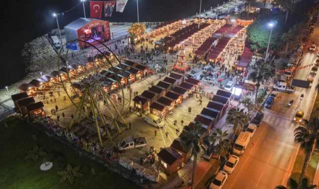 Mersin'de yılbaşı pazarı coşkusu