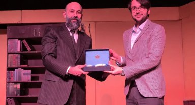 Milli şairimiz Bursa İnegöl'de tiyatroyla anıldı