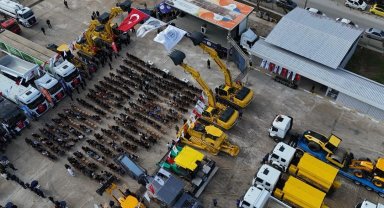 Muğla Büyükşehir'in hizmet filosuna 170 yeni araç