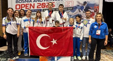 Muğlalı tekvandocular Bosna Hersek'te madalyaları topladı
