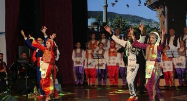 Pendik'te Rumeli türküleriyle sezona merhaba