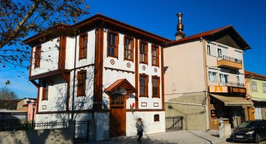 Sakarya'da 100 yıllık tarihe ışık olacak konak
