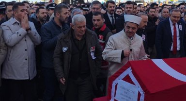 Şehit polis Turgut Külünk, memleketi Akçakoca'da son yolculuğuna uğurlandı