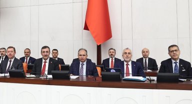 TBMM'de bütçe görüşmeleri devam ediyor