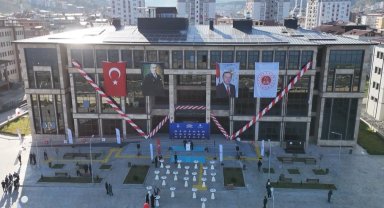 Trabzon Araklı'ya modern adalet binası törenle açıldı