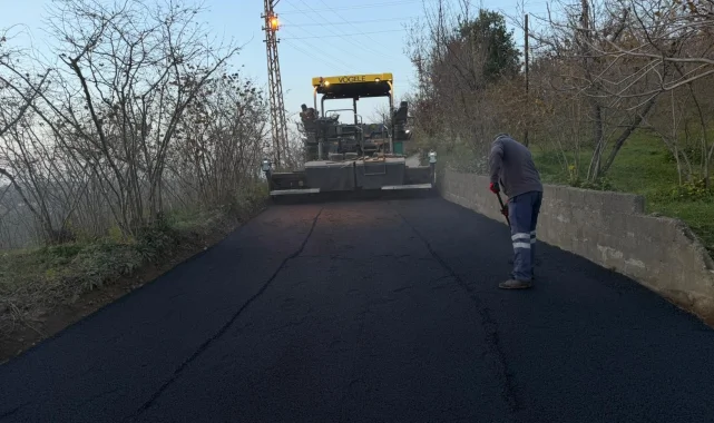 Trabzon'un 18 ilçesinde yol çalışmaları sürüyor