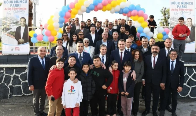 Uğur Mumcu Parkı İzmir Çiğli'de hizmete açıldı