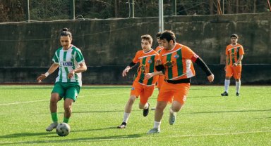 Yeşil Artvinspor U18 ligin ilk yarısını lider bitirdi