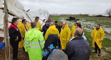 Antalya'daki seralarda hasar tespit için Bakanlık devrede
