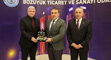 Bilecik Bozüyük'te vergi rekortmenlerine onurlandırıldı