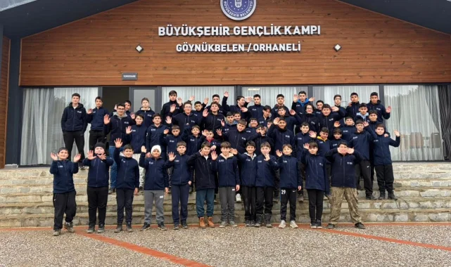 Bursa Büyükşehir'den doğayla iç içe yarıyıl kampı