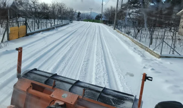Bursa Osmangazi'nin yüksek kesimlerinde kar nöbeti