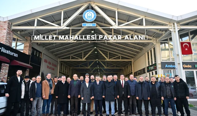 Bursa Yıldırım'da Başkan Yılmaz pazar esnafıyla buluştu