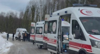 Düzce'de buzlanma kazaya neden oldu: 7 yaralı