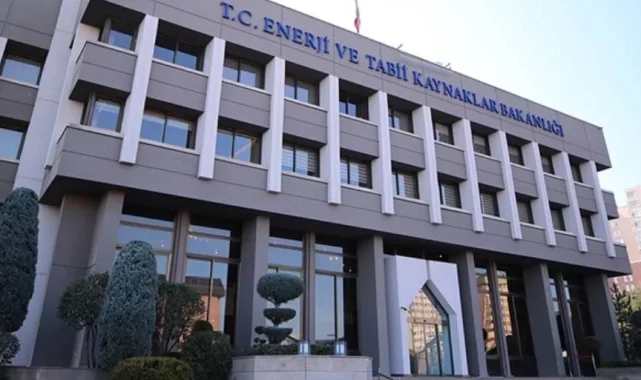 Enerji sektöründe yetkilendirme ve sertifika bedelleri güncellendi