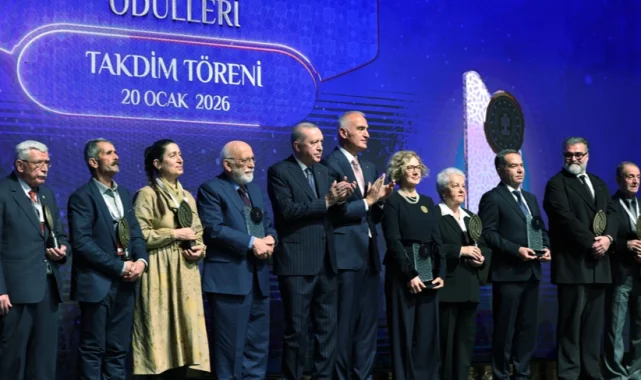 Erdoğan: Sanat eserleri, binlerce yıllık geleneğin yansımasıdır... Ustalar onurlandırıldı