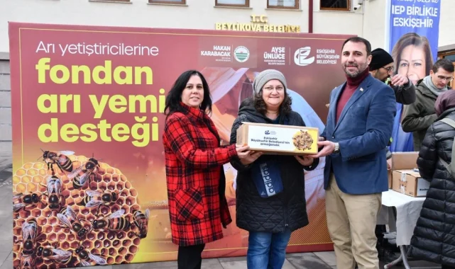 Eskişehir'de üreticilere arı yemi desteği