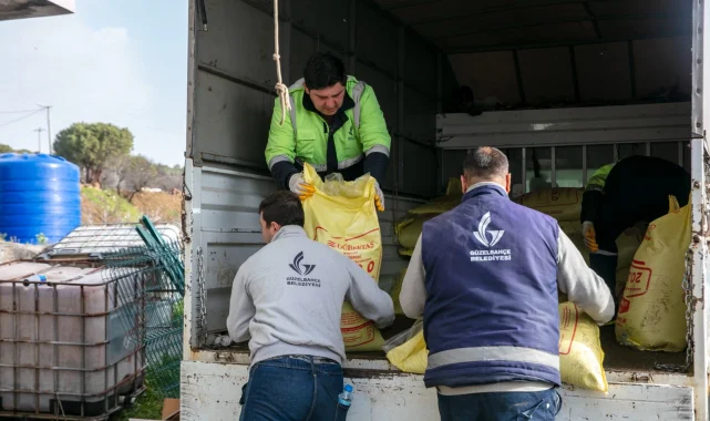 İzmir Güzelbahçe'den çiftçiye gübre desteği