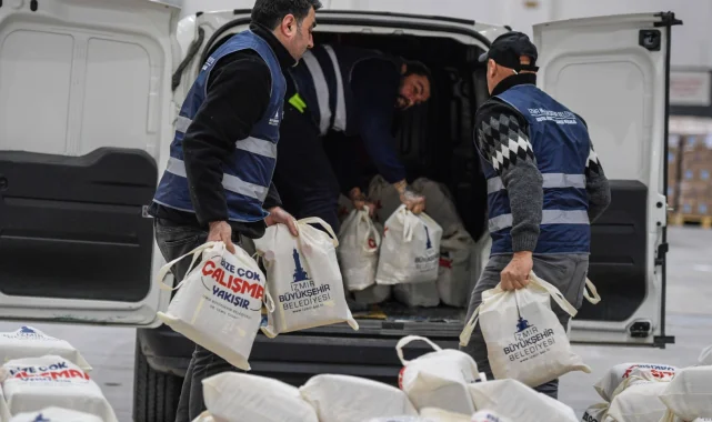 İzmir'de 24 bin haneye kahvaltı paketi dağıtımı başladı