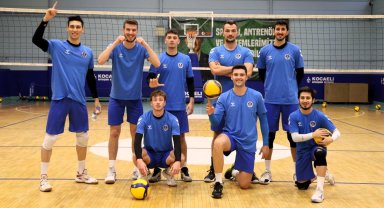 Kağıtspor Efeler Ligi için sahada