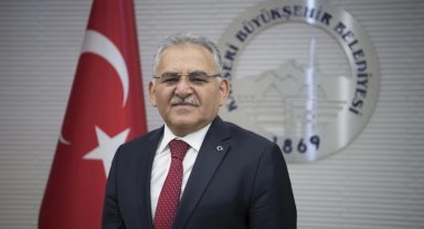 Kayseri Büyükşehir'den üniversitelilere destek yardımı