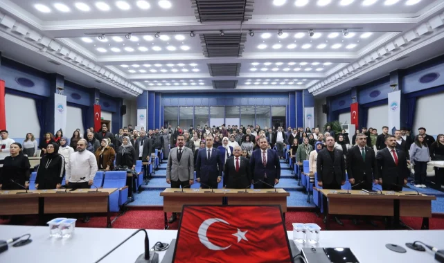 Kayserili genç şairler ödüllerine kavuştu