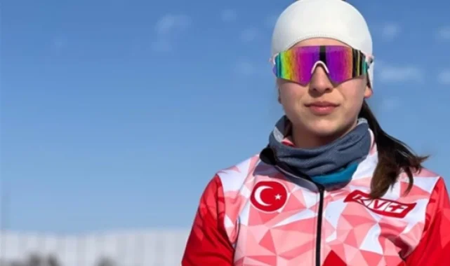 Kış Olimpiyatları'na katılan milli kayakçılara Bakan Bak'tan tebrik mesajı